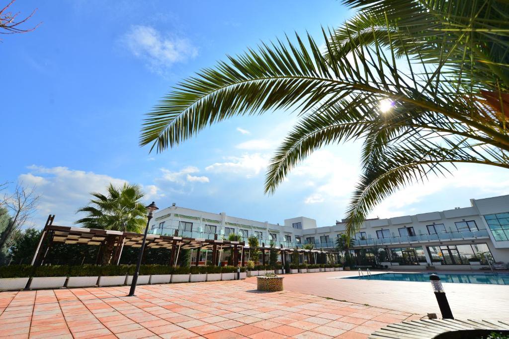 Te Stela Resort & Spa Tirana Exterior foto